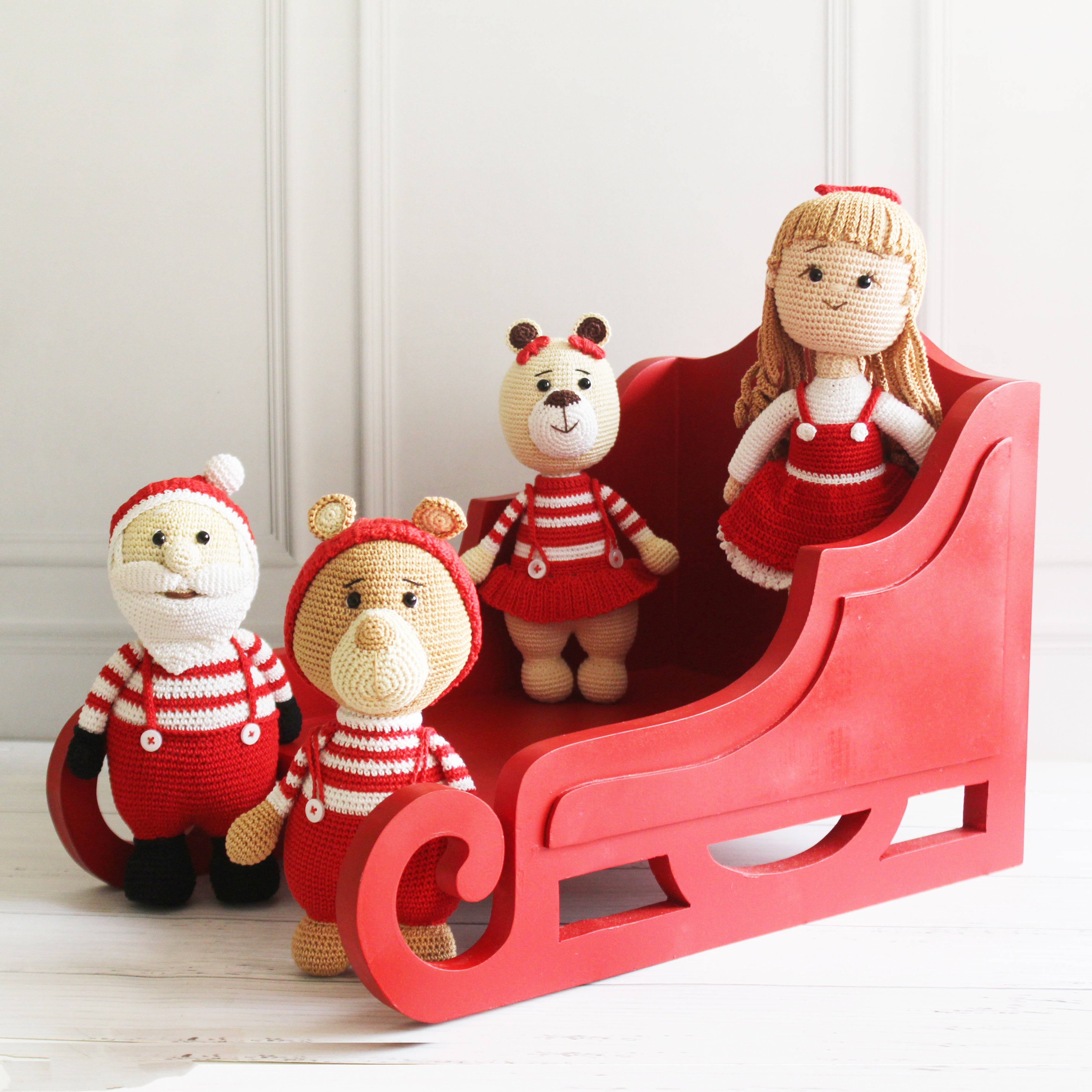 Christmas Little Leah