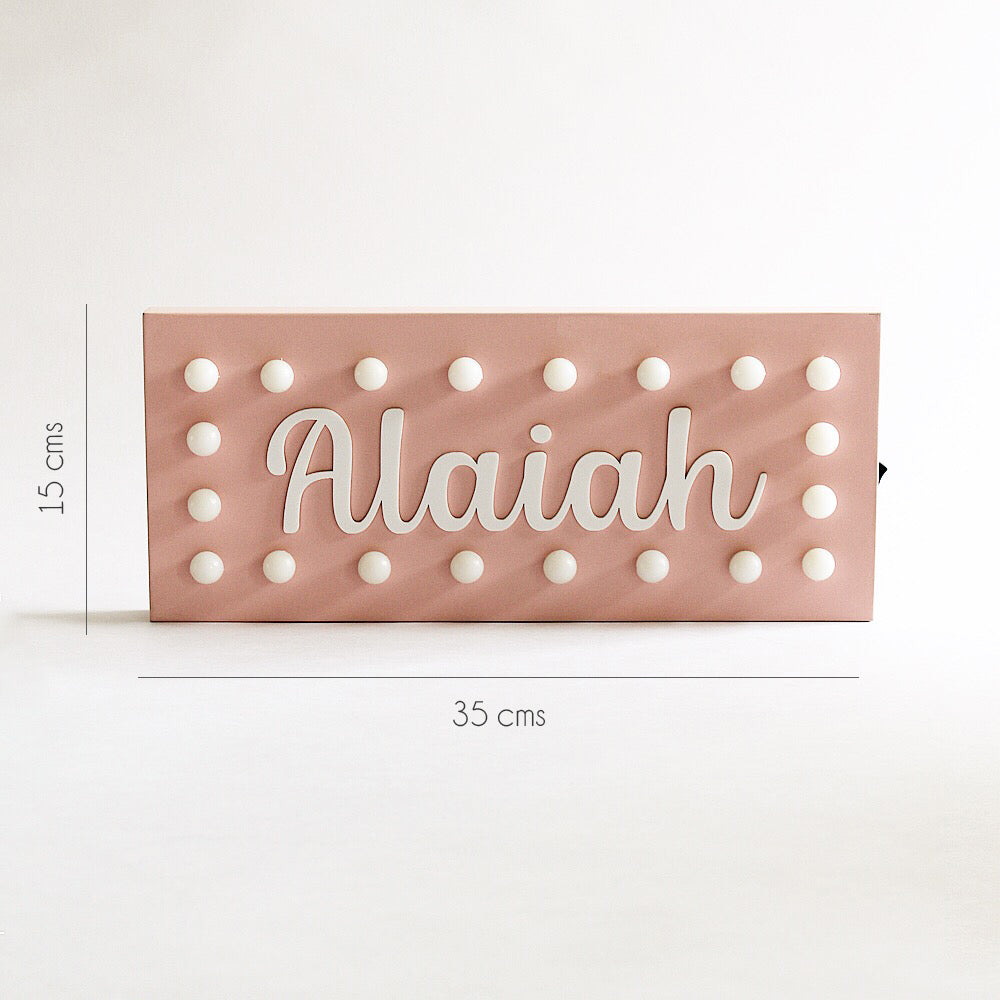 Hollywood Name Sign Light