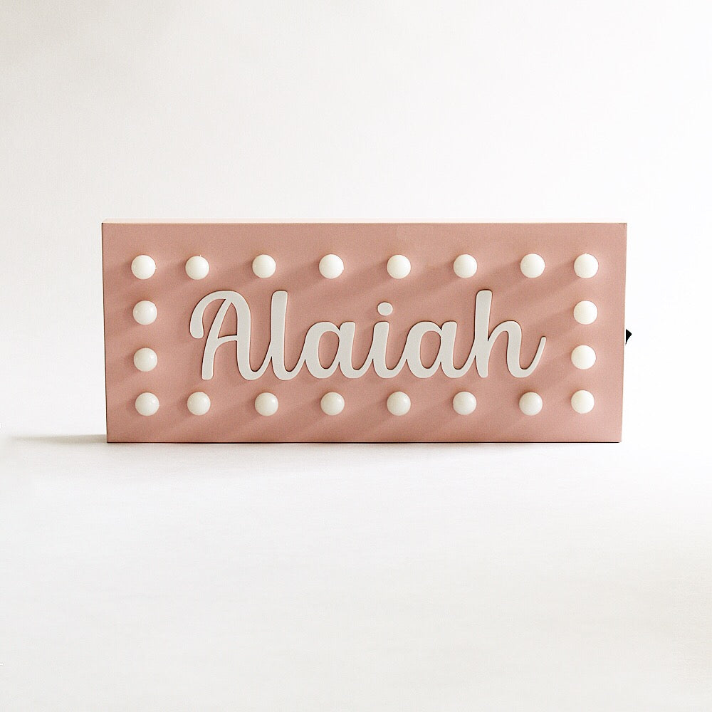 Hollywood Name Sign Light